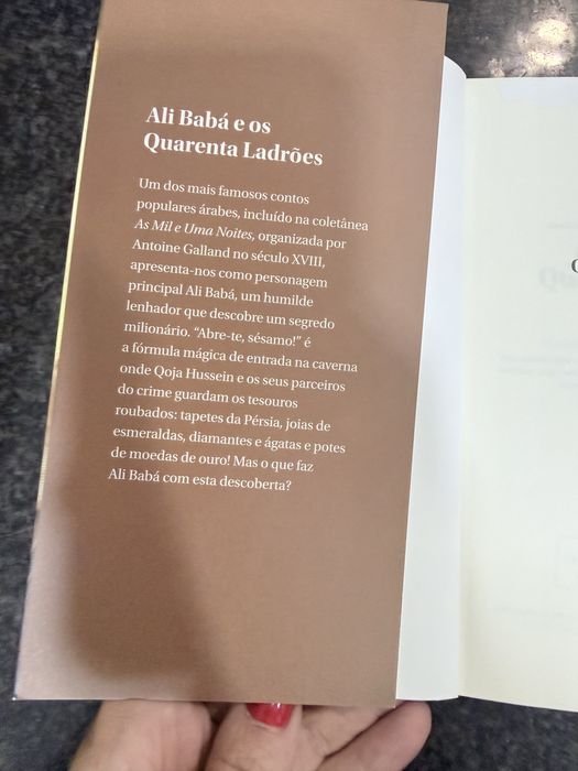 Livro “Ali Babá e os Quarenta Ladroes”