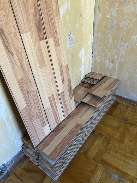 Продам ламінат 12 кв