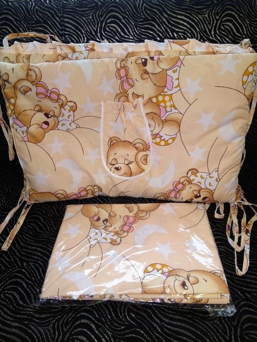 Набор в кроватку постельное+защита. пересылка олх доставка