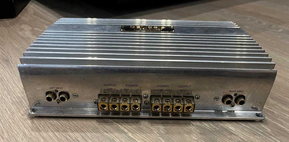 Genesis DM200 DUAL MONO Hi-End