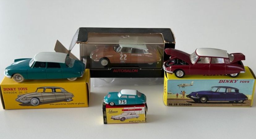 Colecao de miniaturas