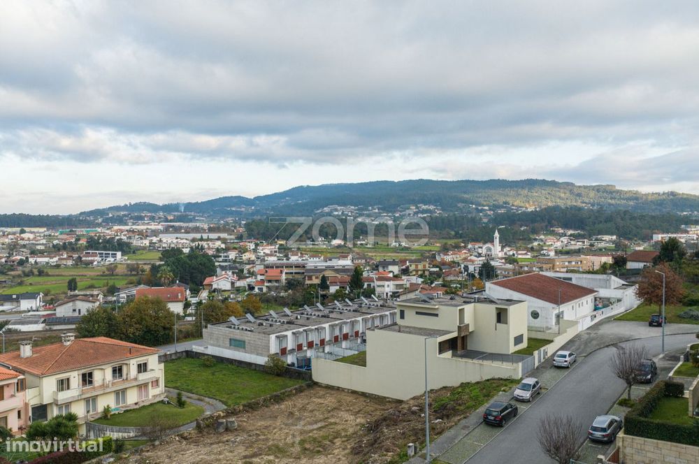 Terreno Urbano com 560 m2!