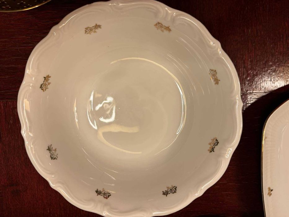 Zestaw obiadowy Tielsh porcelana Wałbrzych 22 elementy +1