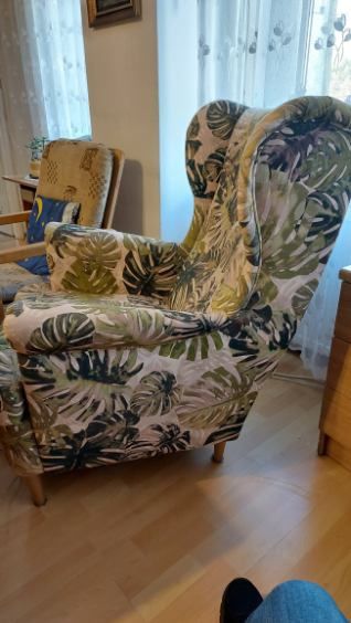 Fotel + pufa stan bardzo dobry