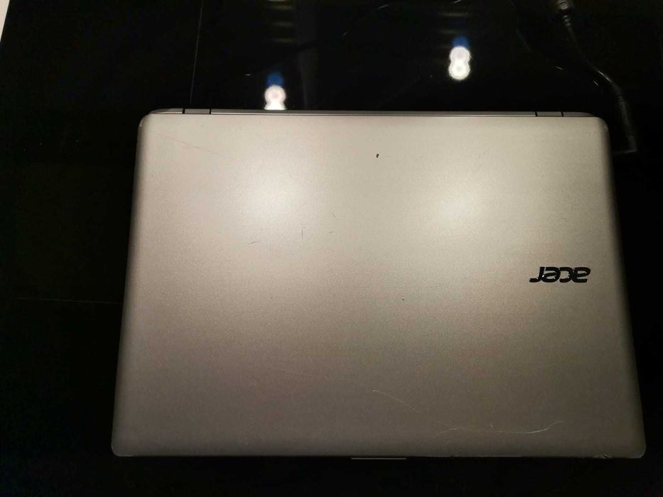 Computador Acer com touch screen