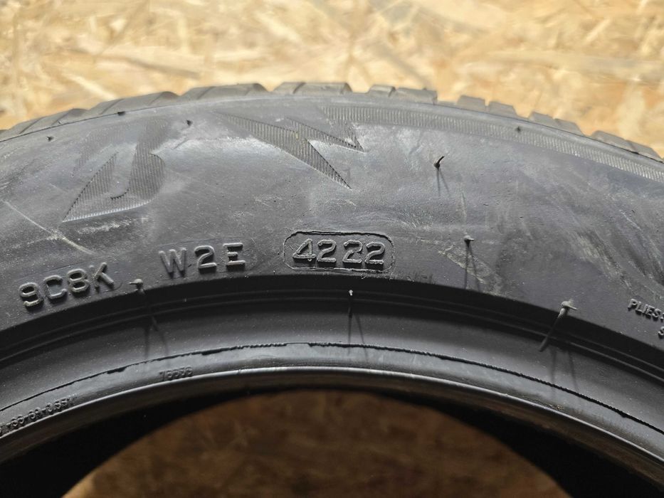 Opona pojedyńcza 205/55/16 91T Bridgestone Blizak LM005 2022
