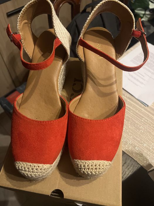 Sandalias de cunha n 39