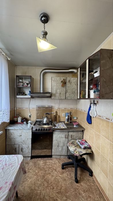 Продам 3 ккв в Чугуеве (абсолютный центр )