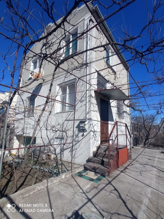 Продам дом- дачу в пригороде Черноморска