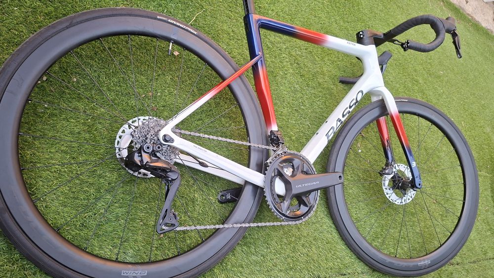 Bicicleta Basso Astra – Shimano Ultegra Di2T54