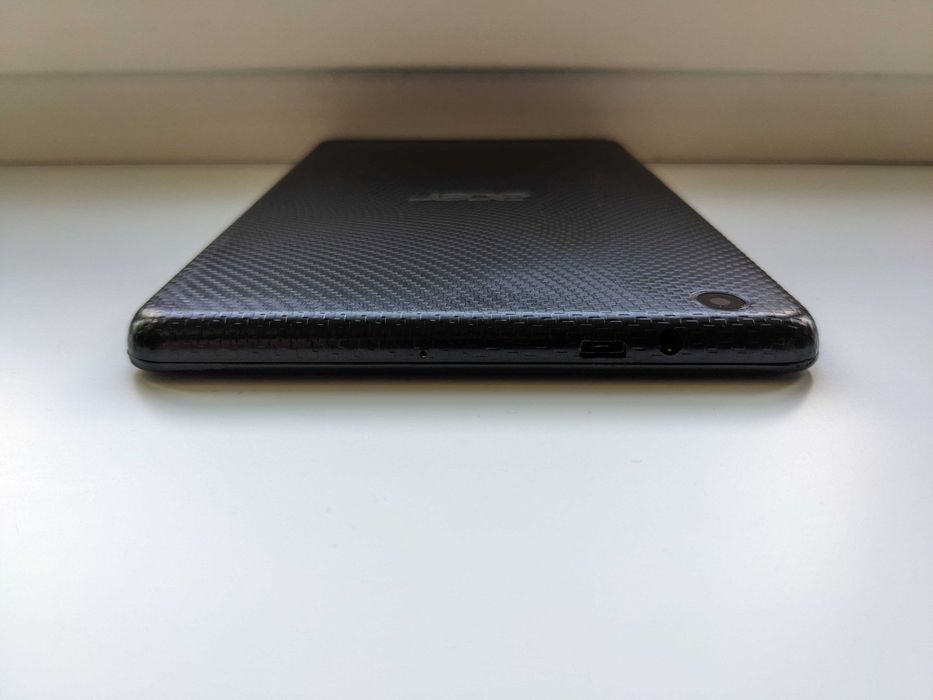 Планшет Acer Iconia One 7 B1-730HD