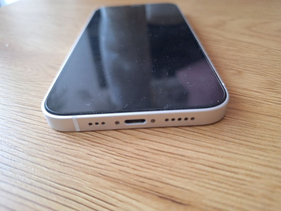 iPhone 12 64GB – stan idealny, bateria 77%, ekstra kabel w zestawie!