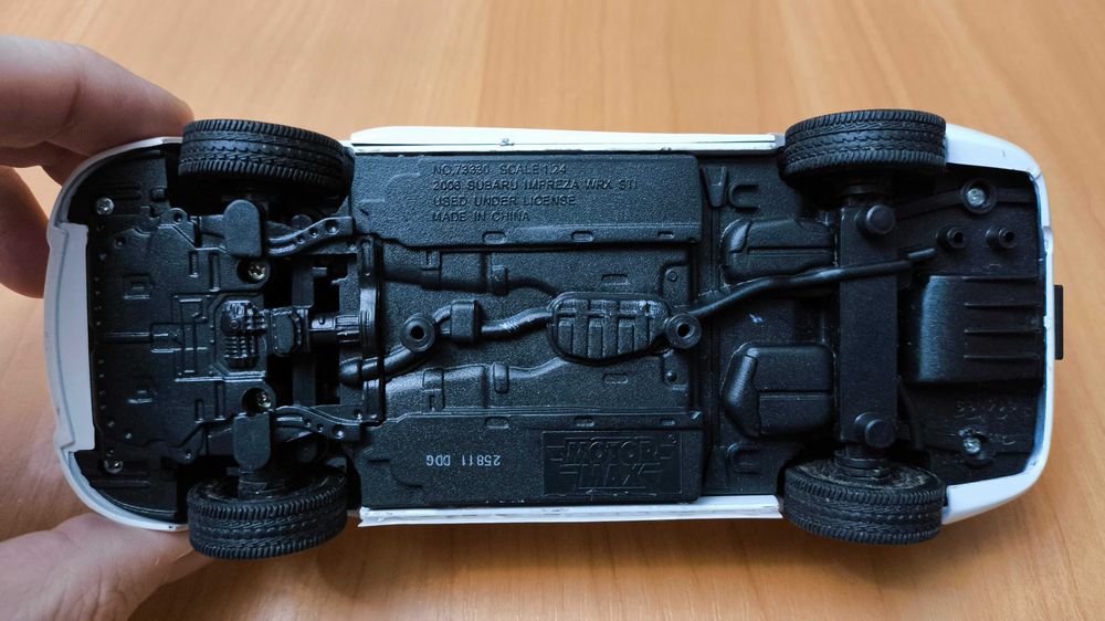 Колекційна модель Subaru Impreza WRX STI 1.24 Motormax