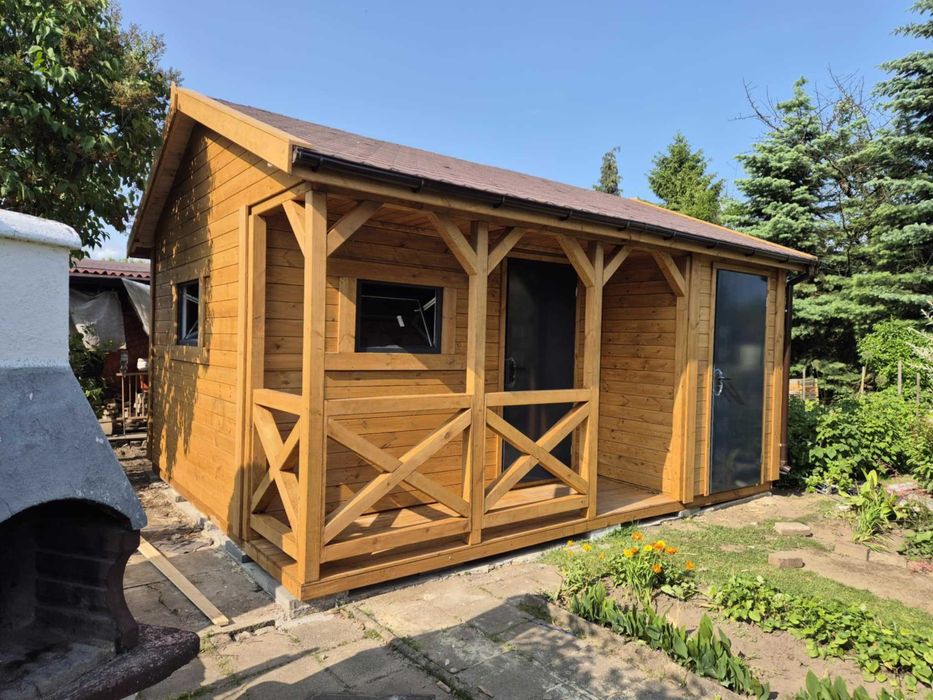 • • • • Domek letniskowy • • • • DAREK V 4x8 m z tarasem DREWNOTRIK