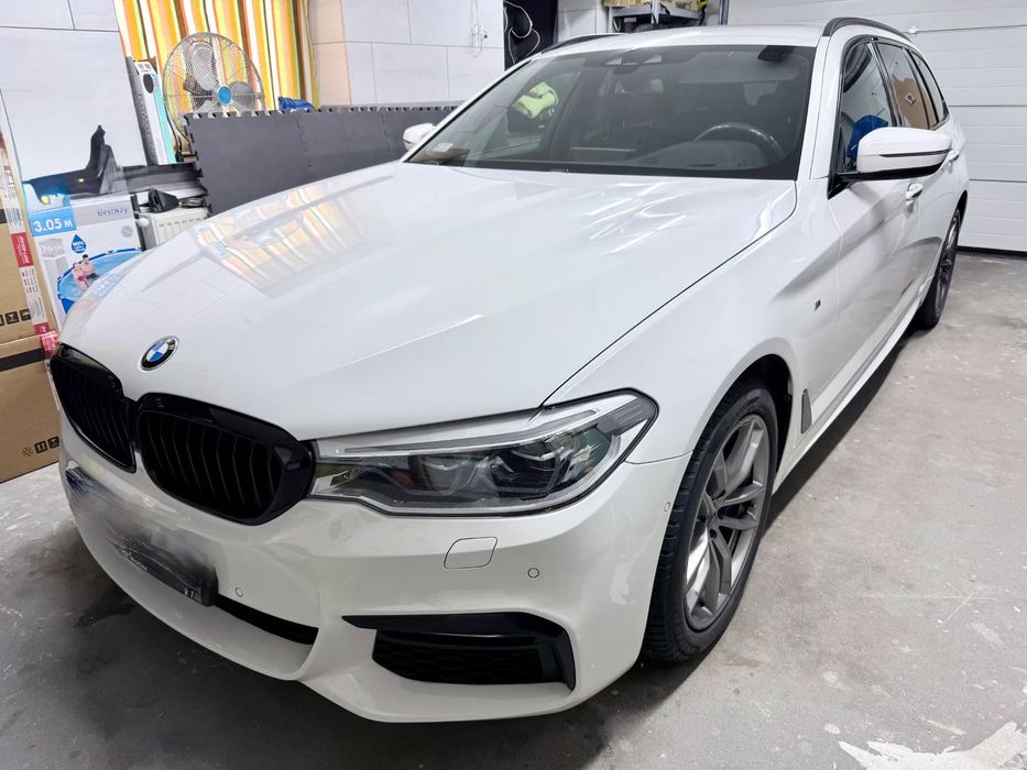 BMW Seria 5 BMW 540D X drive