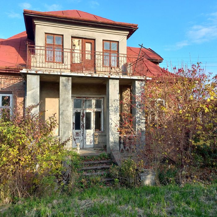 Продам житловий будинок м.Самбір