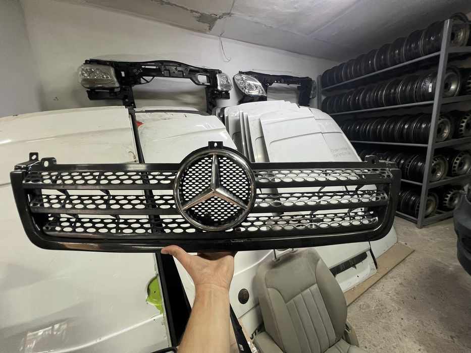 решітка мерседес спрінтер w903 211 213 216 311 313 316 411 413 416 616