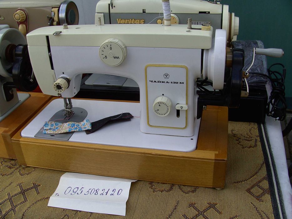 Швейна ручной ,Электро привод  4-7 мм ткани кожа усиленным проколо