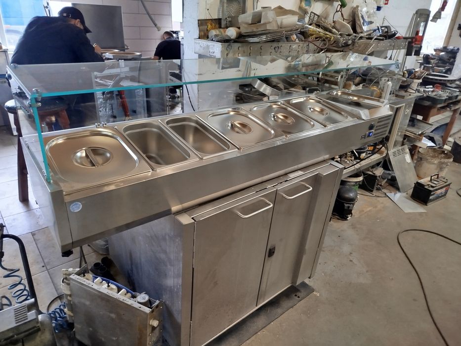 Холодильна настільна саладета ,вітрина для піци,суші,шаурми, саладетта