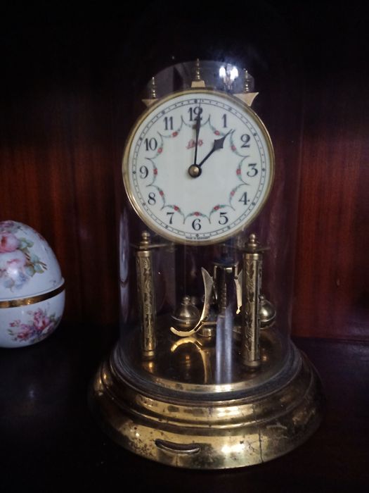 Schatz German Clock
