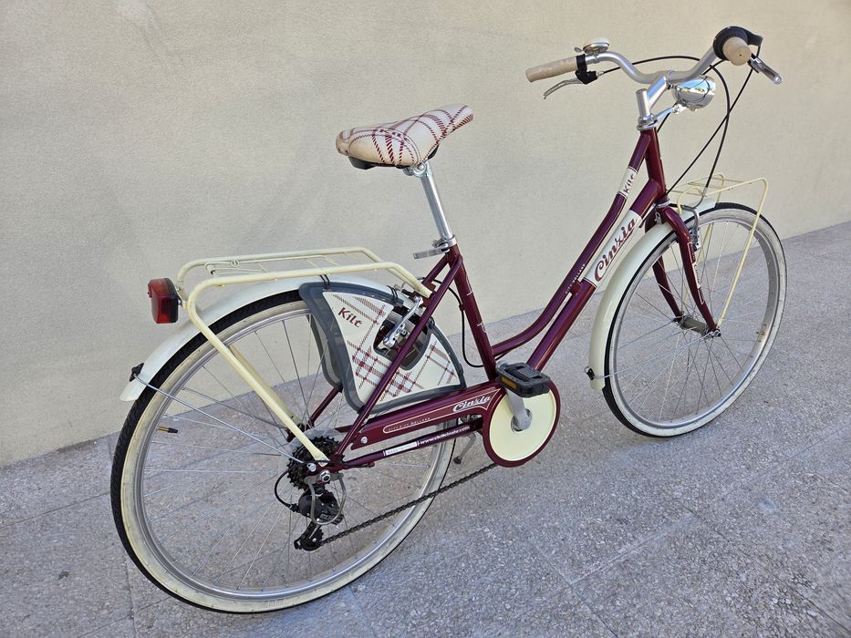 Bicicleta Cinzia Kilt clássica com pouco uso