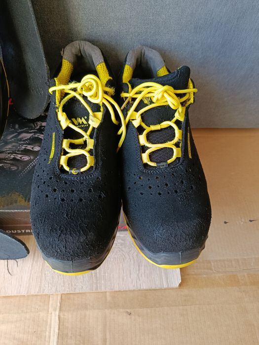 Buty firmy VW ochronne