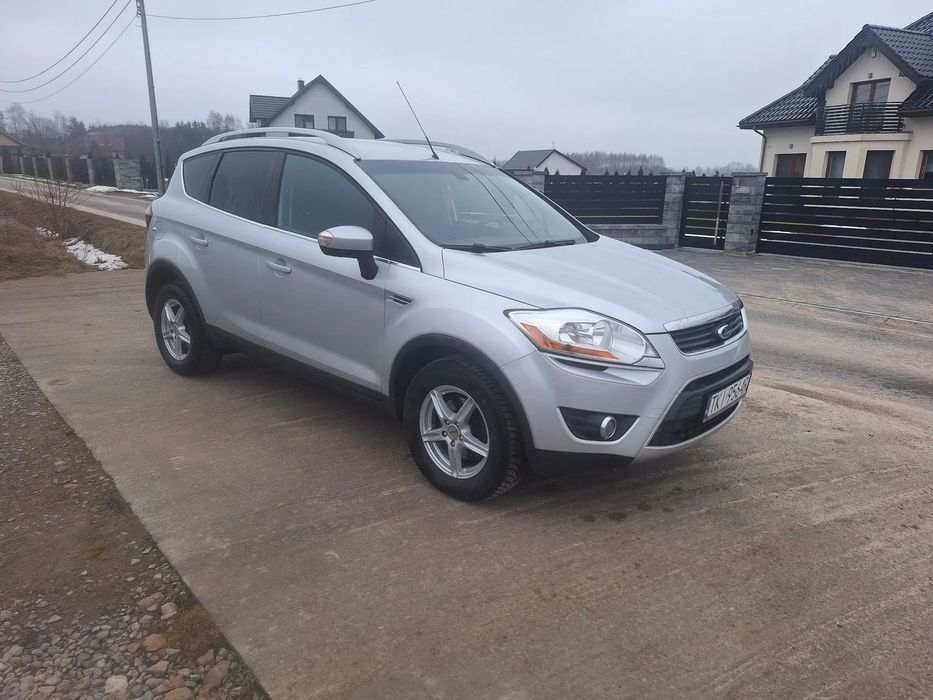 Ford Kuga Ford Kuga 4x4 skóra 2 kpl opon