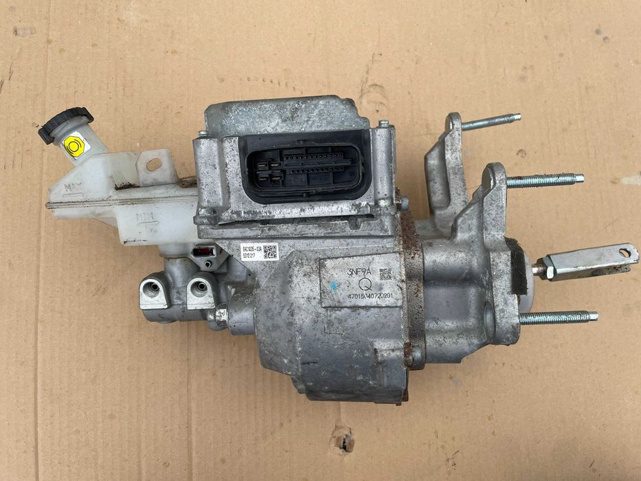 Pompa hamulcowa serwo Nissan Leaf II