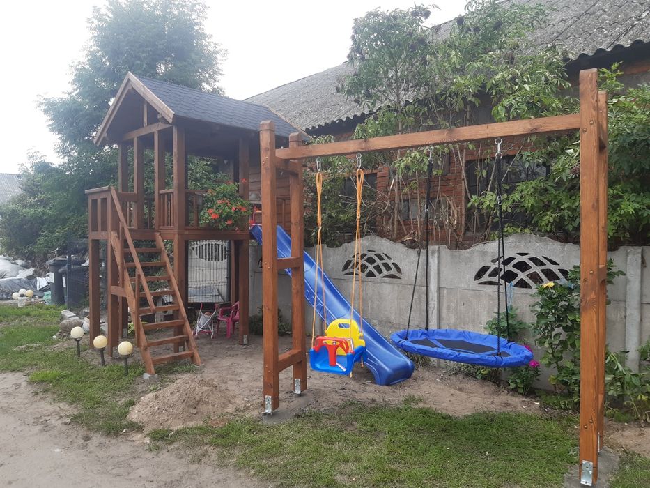 Domek dla dziecka, solidny