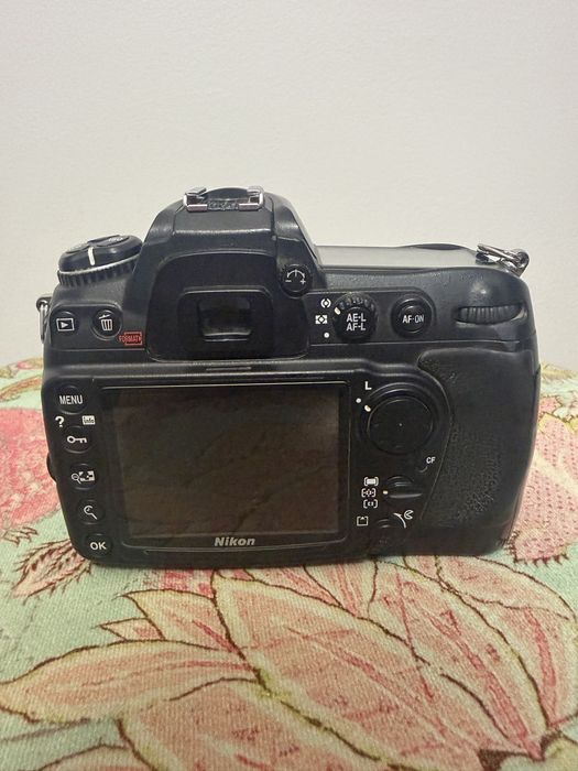Nikon D300 para reparar ou para peças