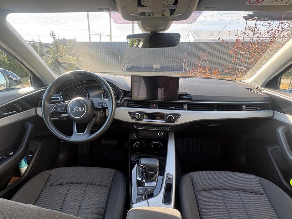Audi A4 salon Polska