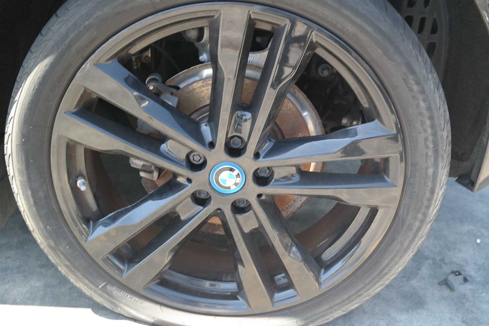 BMW i3 i3s acidentado (IVA dedutível)