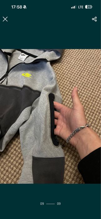 Nike tech flecee