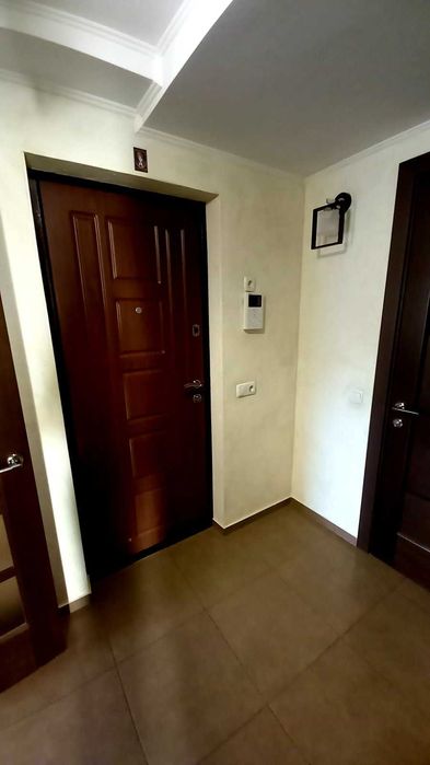 Здається квартира біля парку Софіївка.