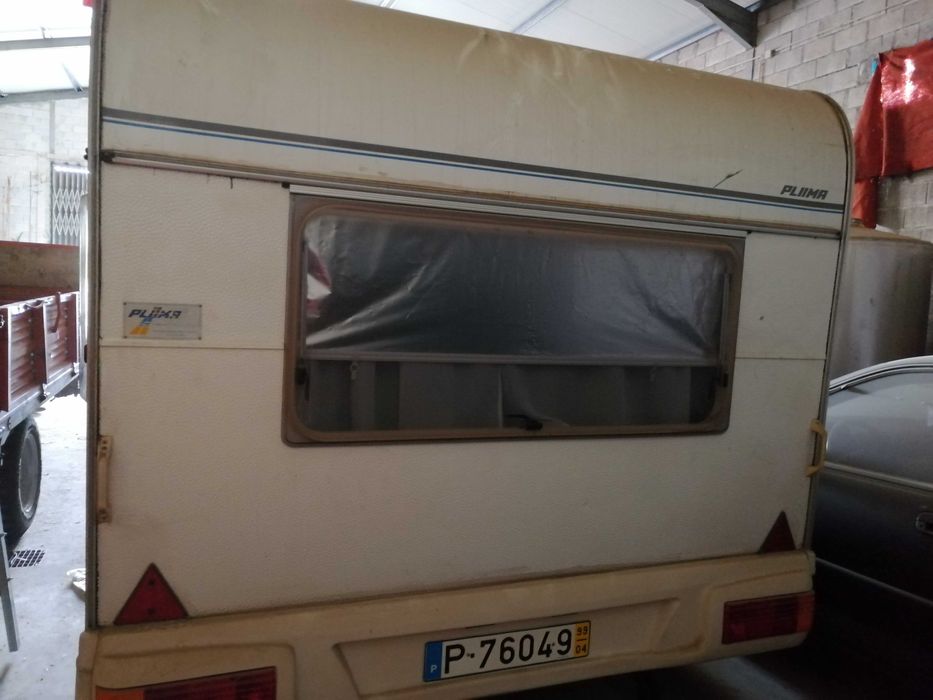 Caravana PLUMA GROU 350 – 1999 – 750kg – Impecável