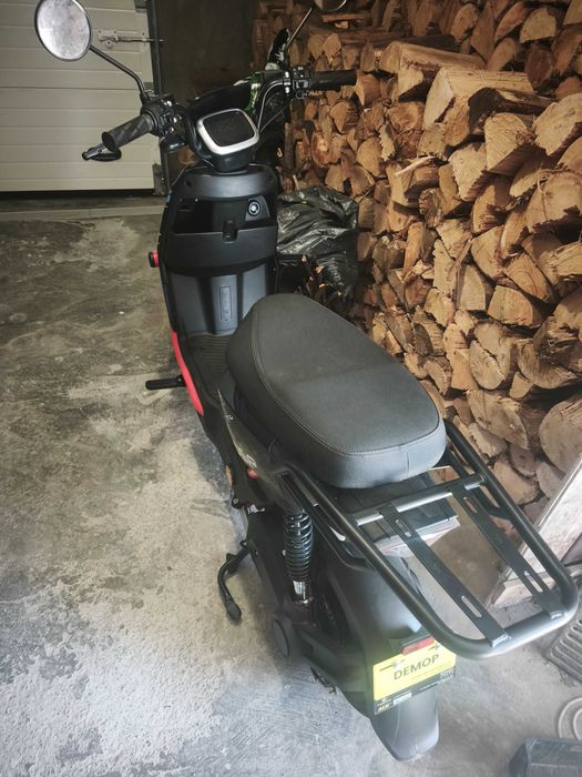 Scooter elétrica