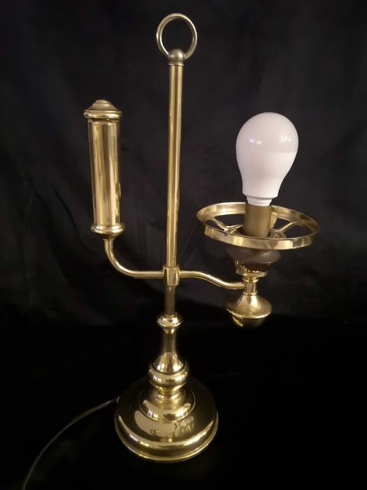 Dwie stare mosiężne lampy stołowe (cena za 2 sztuki)