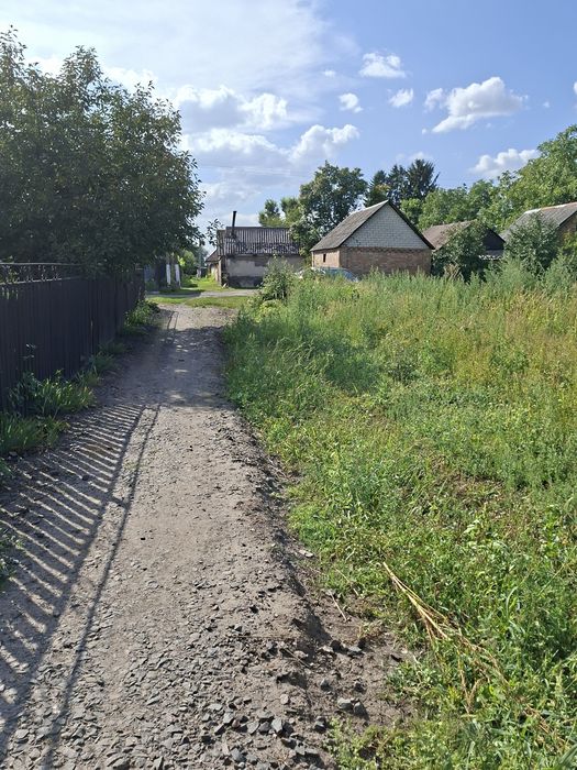 Продам земельну ділянку у м.Луцьк