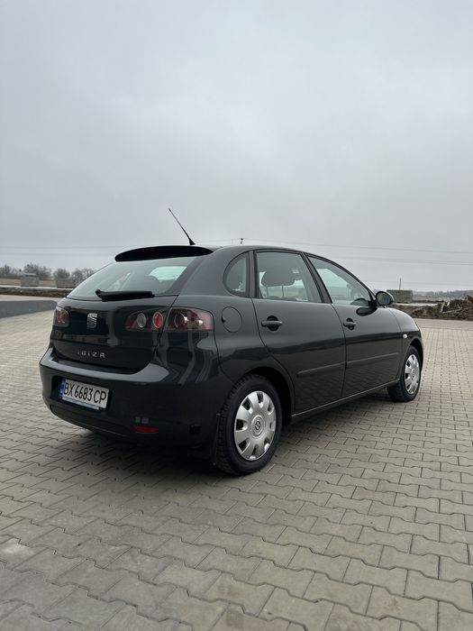 SEAT IBIZA 2008 року