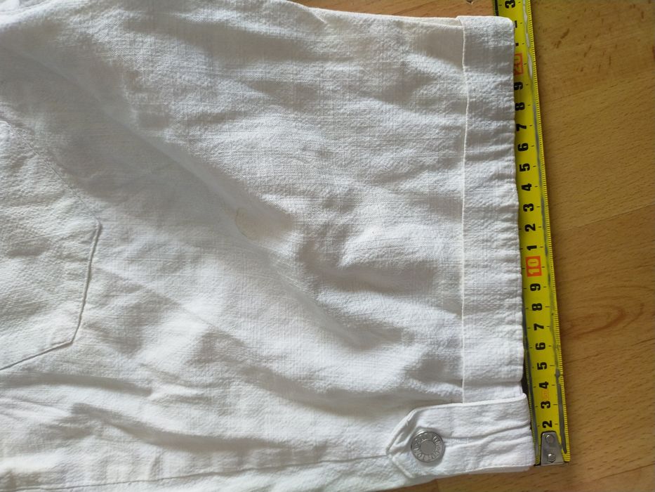 szorty bermudy spodenki białe Agavela 36/38