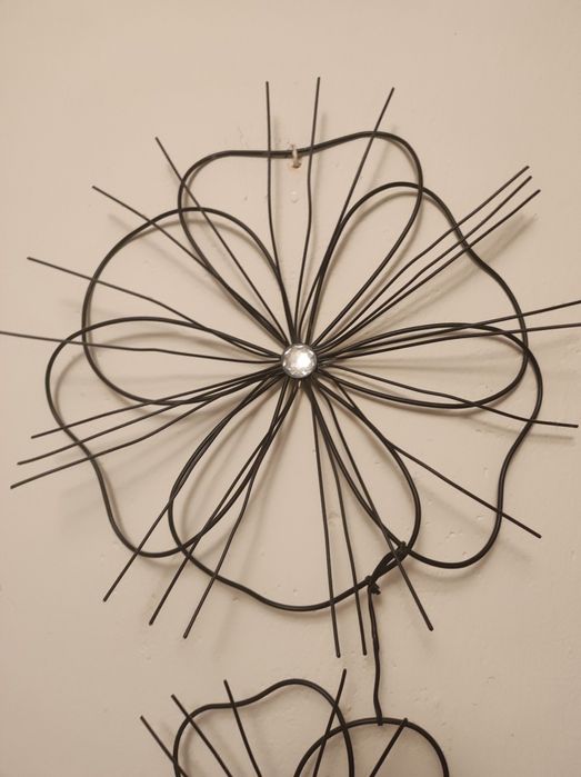 Ozdoba metalowa na scianę