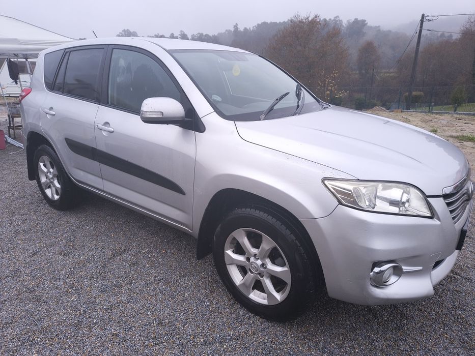 Toyota RAV4 2010 - Matrícula Inglesa