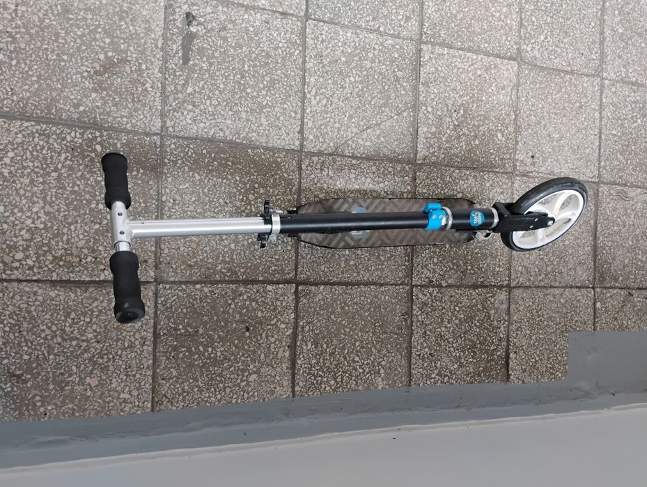 Hulajnoga na dużych kołach