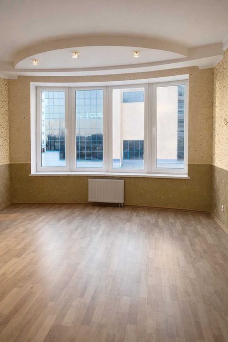 Продаж 3х кімнатної квартири біля метро Осокорки