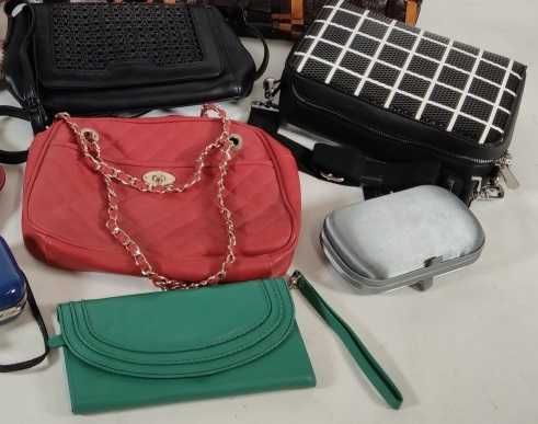 Malas / Bolsas / Pochetes Senhora