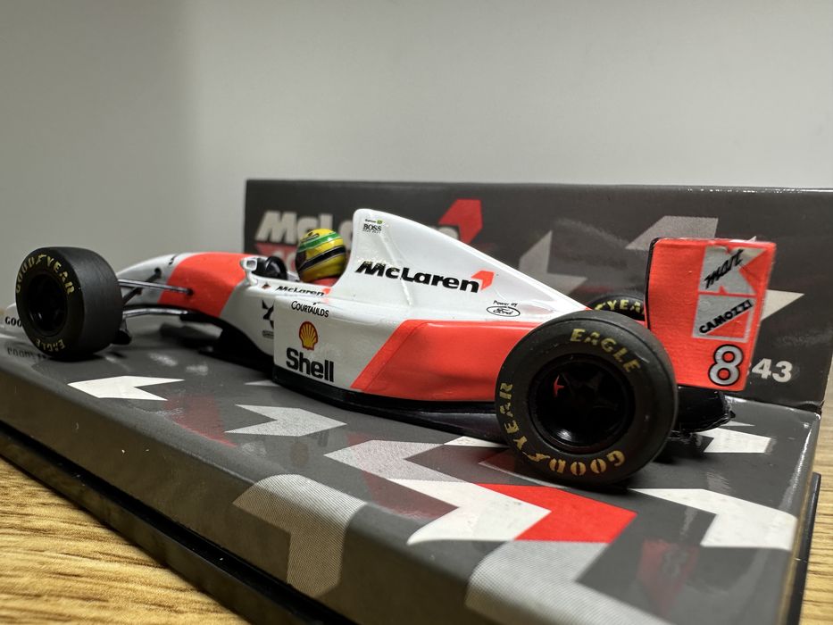 mclaren mp4 - купити предмети колекціонування - Ціна на OLX.ua