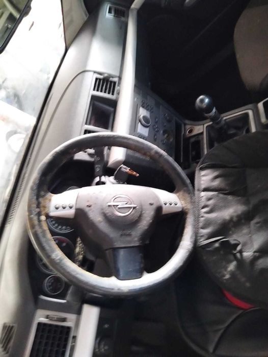 Opel Vectra para peças