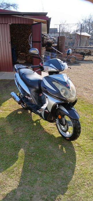 Продам Stinger Kinroad xt150t-8b