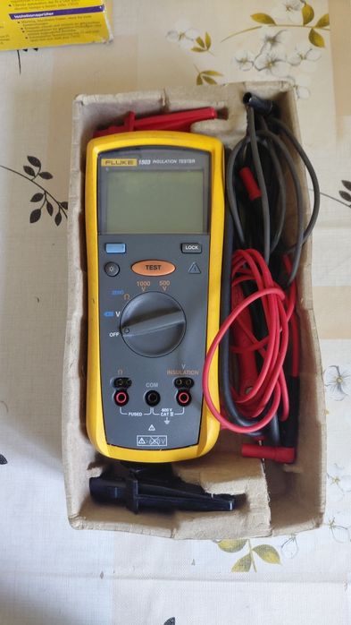 Fluke 1503 тестер ізоляції