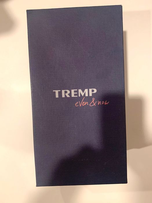 Sapatos Mocassins, de senhora, cor preto.